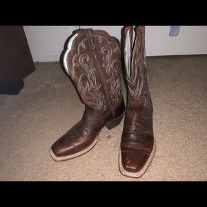 Ariat Women Cowboy boots